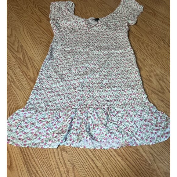 Wild Fable Large Floral Print Smocked Mini Dress‎ - Picture 2 of 4